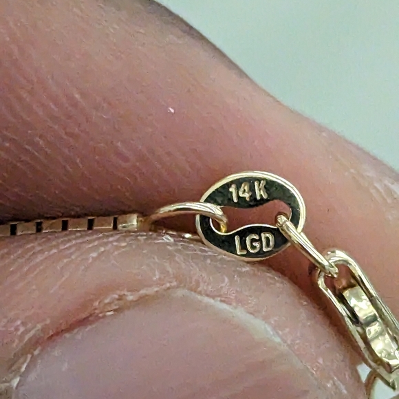 14kt real solid gold box chain 1mm 22 Inch - Picture 3 of 8